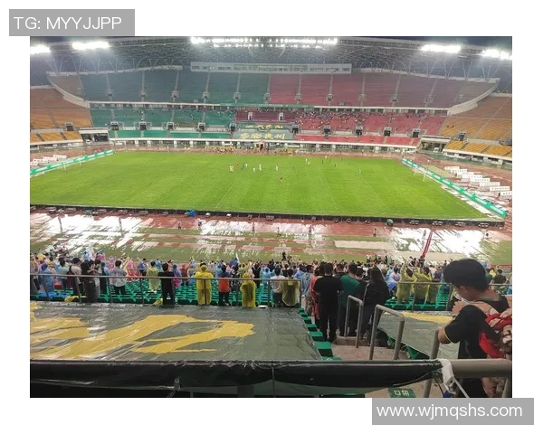 阿道足球：探索足球的魅力与激情，感受团队合作的力量与胜利的喜悦